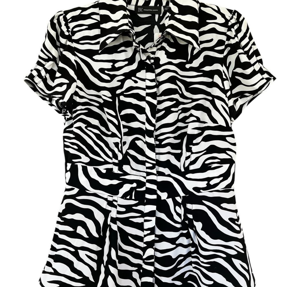 INC International Concepts Black & White Zebra-Print Button Front Top